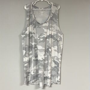 Athletic Works Women’s Razor Back Tank Top, gray Camo, M (8-10)